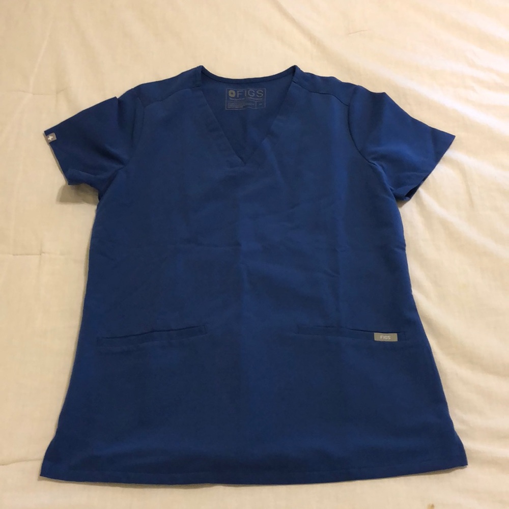Figs, winning blue, casma 3 pocket scrub top, XS